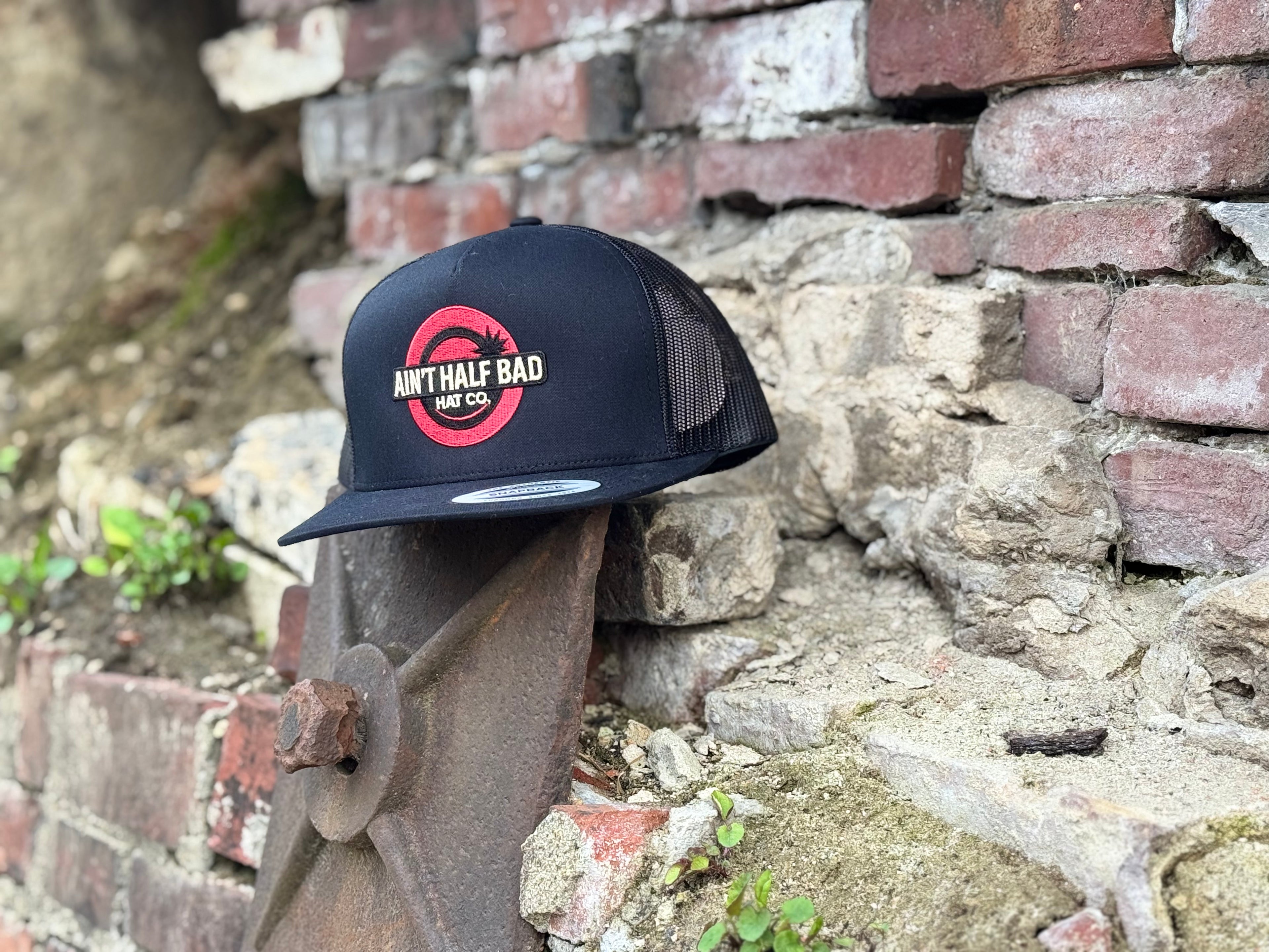 OG BLACKOUT SNAPBACK